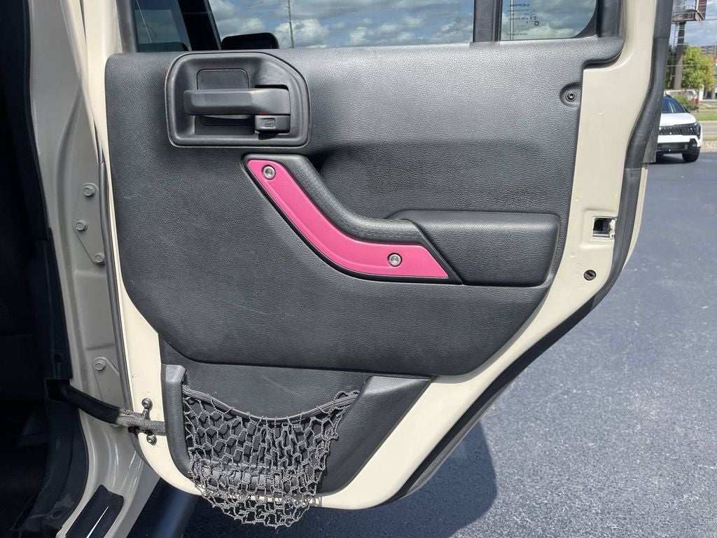 2016 Jeep Wrangler Unlimited Sahara