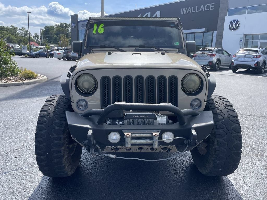 2016 Jeep Wrangler Unlimited Sahara