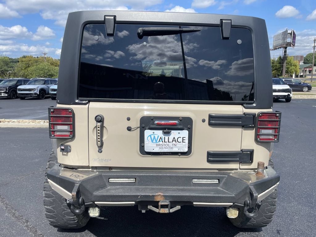 2016 Jeep Wrangler Unlimited Sahara