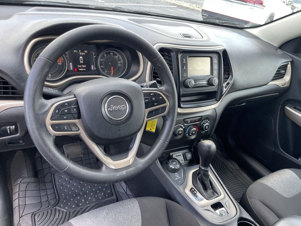 2017 Jeep Cherokee Sport