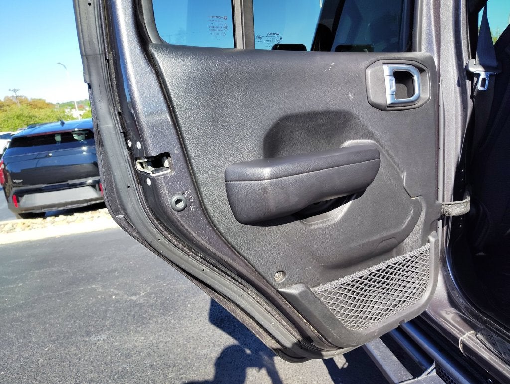 2021 Jeep Gladiator Sport