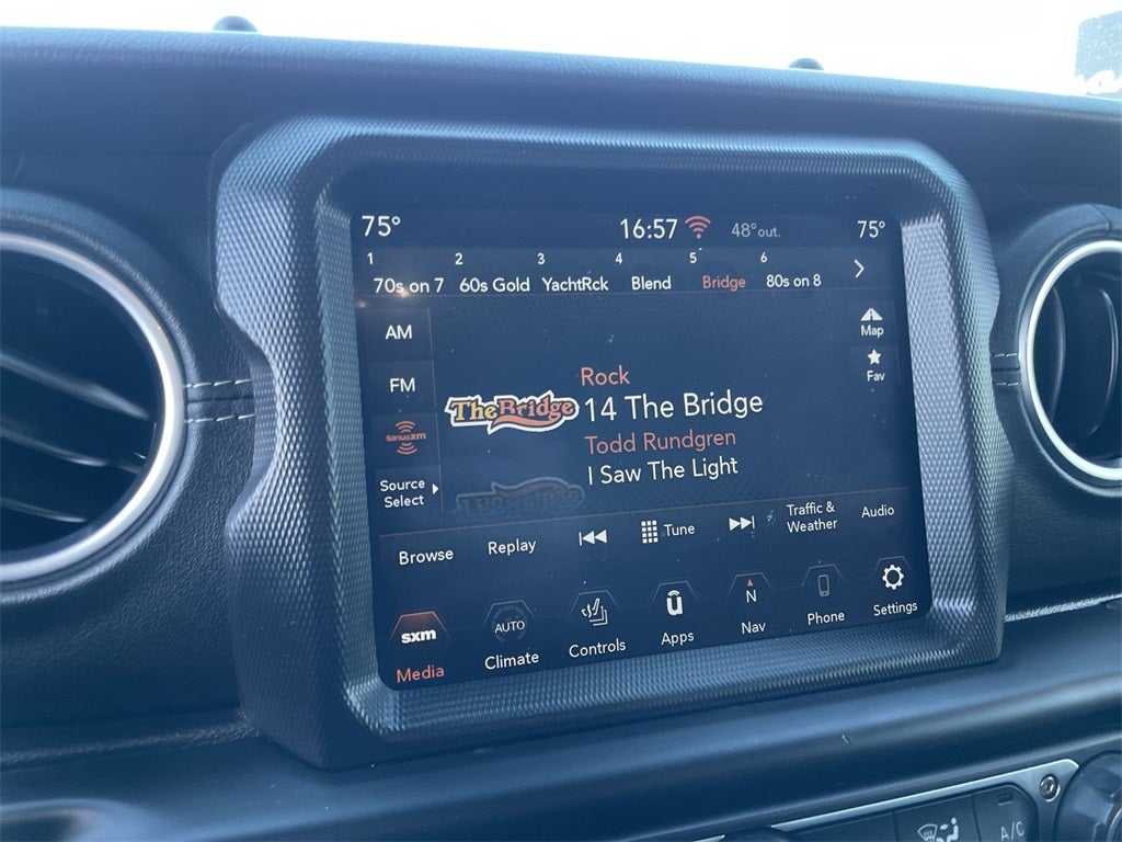 2021 Jeep Gladiator Overland