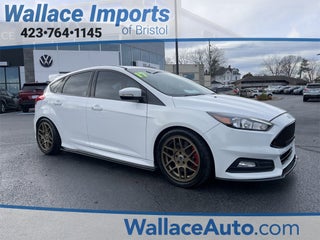 2017 Ford Focus ST