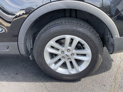 2017 Ford Explorer Base