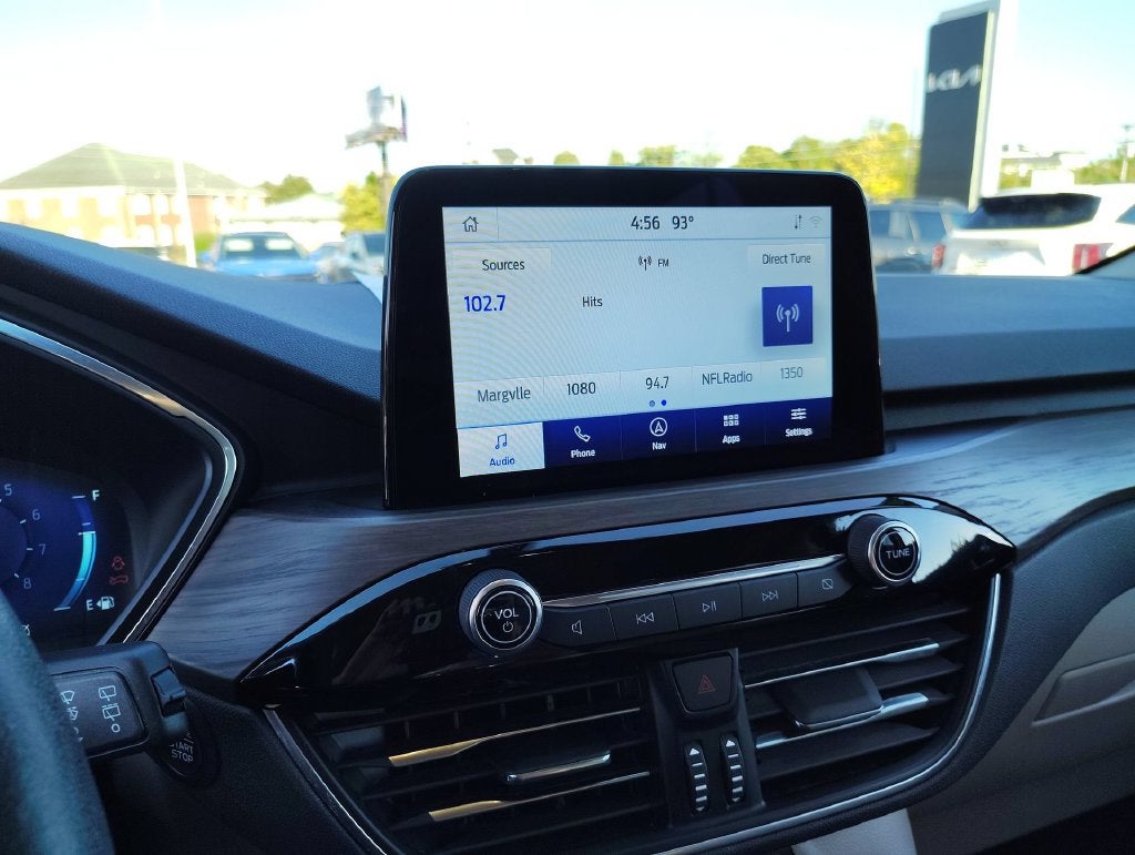 2020 Ford Escape Titanium