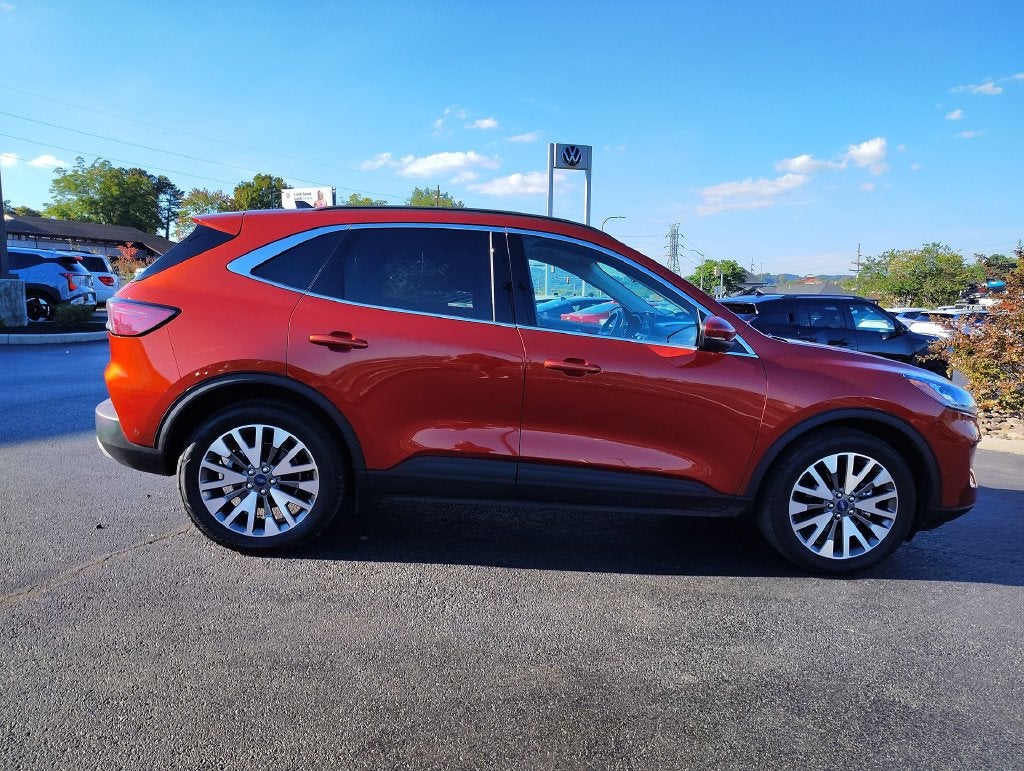 2020 Ford Escape Titanium