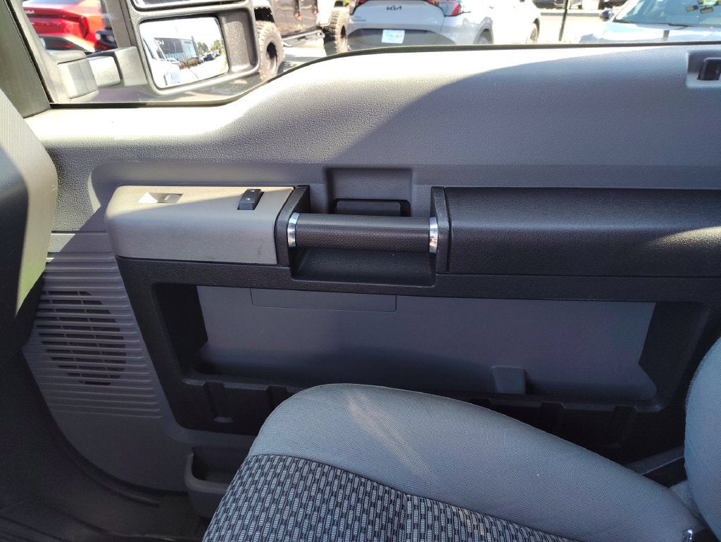 2016 Ford F-350SD XLT DRW