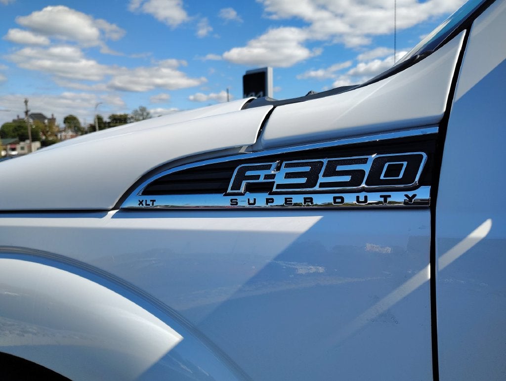 2016 Ford F-350SD XLT DRW