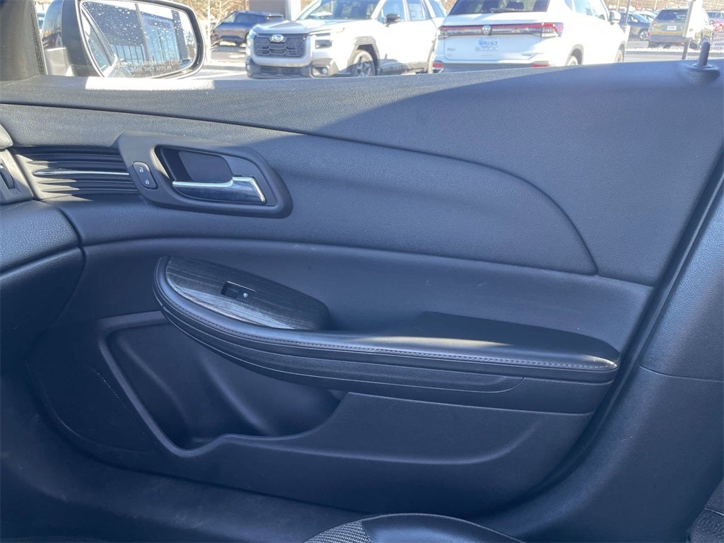 2015 Chevrolet Malibu LT 1LT