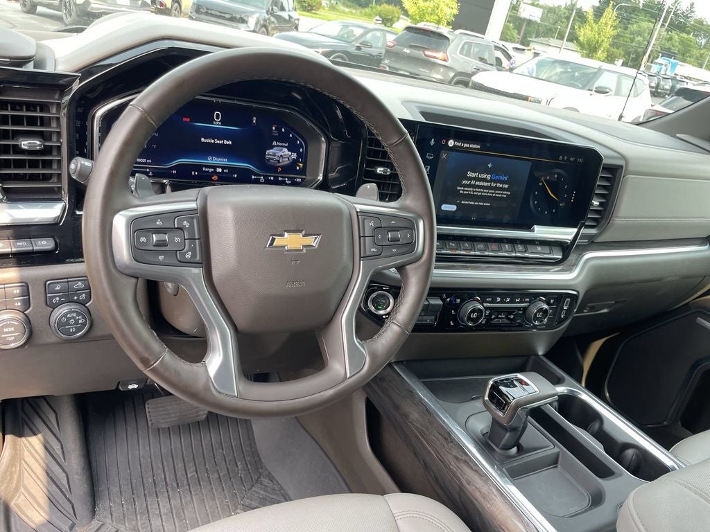 2025 Chevrolet Silverado 1500 LTZ
