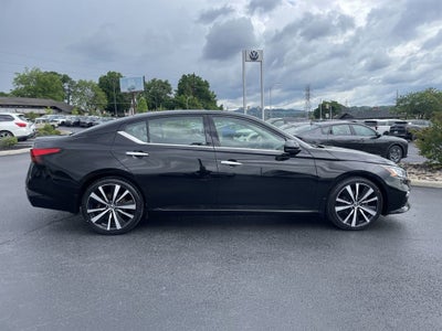 2019 Nissan Altima 2.5 Platinum