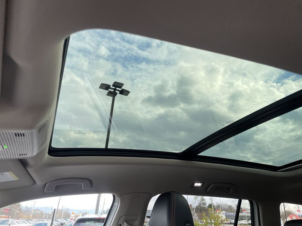 2024 Volkswagen Atlas 2.0T Peak Edition SE w/Technology