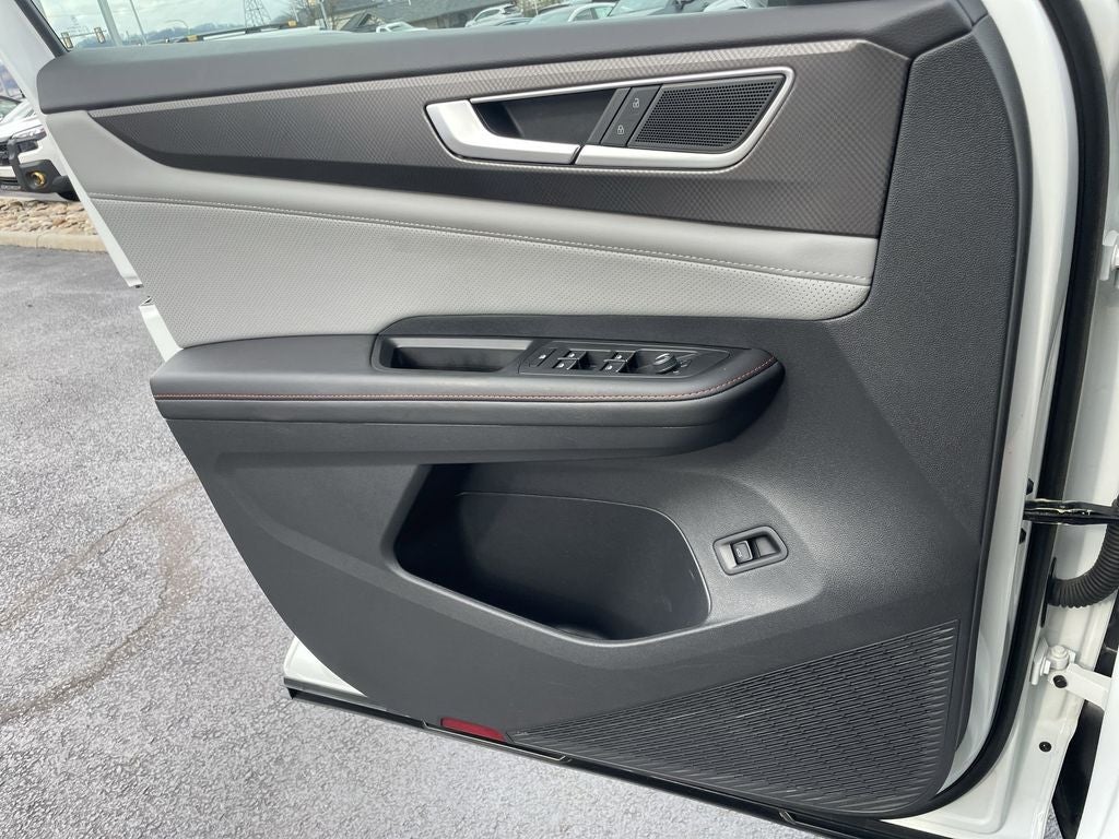 2024 Volkswagen Atlas 2.0T Peak Edition SE w/Technology