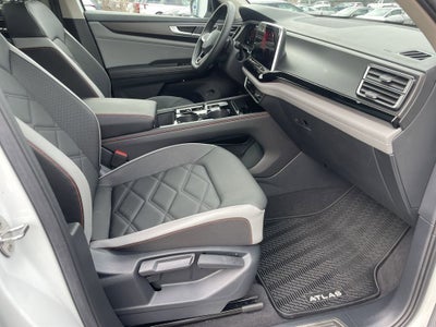 2024 Volkswagen Atlas 2.0T Peak Edition SE w/Technology