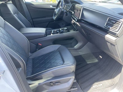 2024 Volkswagen Atlas Cross Sport 2.0T SEL Premium R-Line