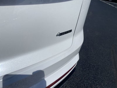 2024 Volkswagen Atlas Cross Sport 2.0T SEL Premium R-Line