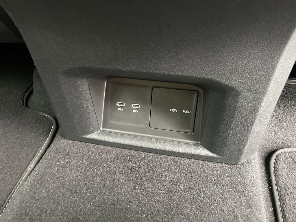 2023 Volkswagen Atlas Cross Sport 2.0T SE w/Technology