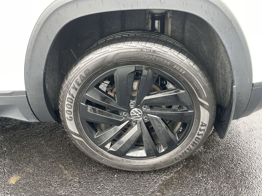 2023 Volkswagen Atlas Cross Sport 2.0T SE w/Technology