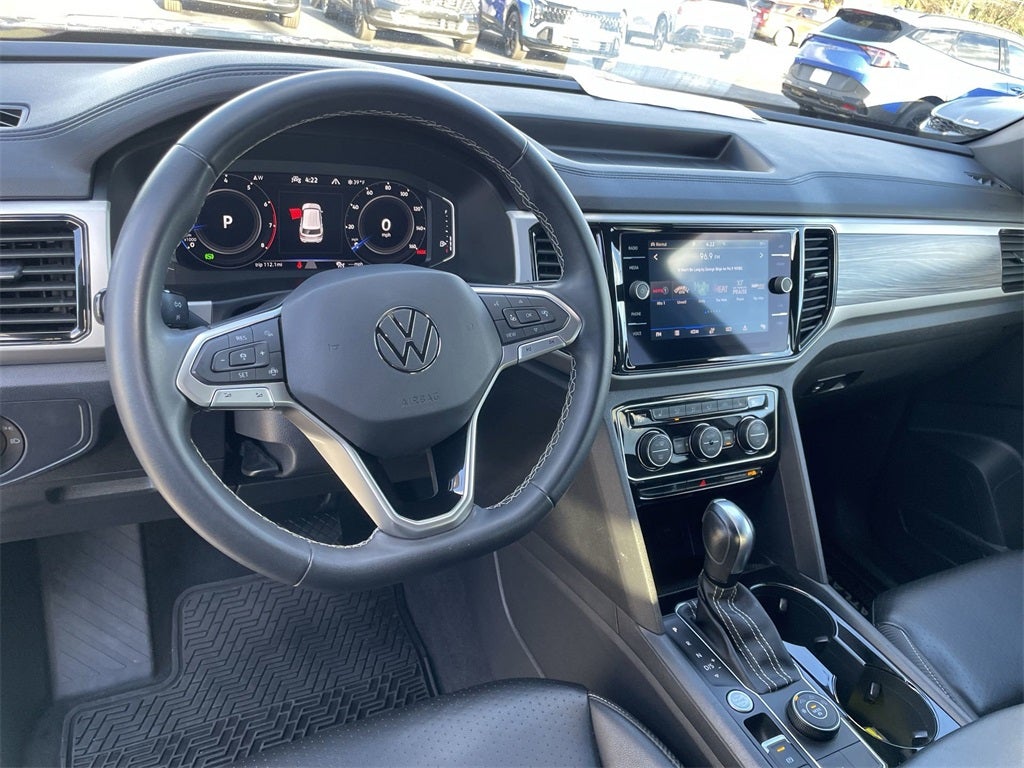 2022 Volkswagen Atlas Cross Sport 2.0T SE w/Technology