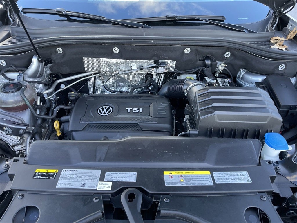 2022 Volkswagen Atlas Cross Sport 2.0T SE w/Technology