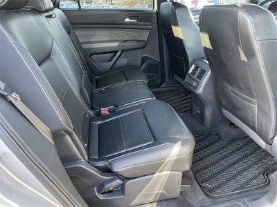 2022 Volkswagen Atlas Cross Sport 2.0T SE w/Technology