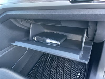 2022 Volkswagen Atlas Cross Sport 2.0T SE w/Technology