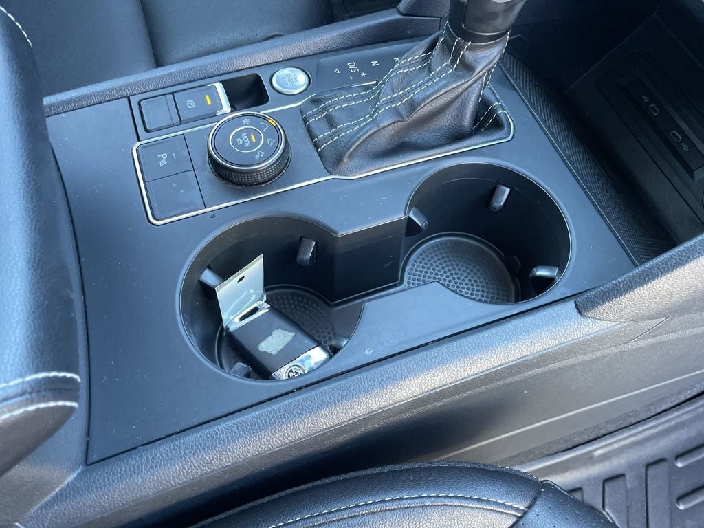 2021 Volkswagen Atlas 3.6L V6 SE w/Technology