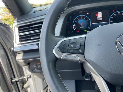 2024 Volkswagen Atlas Cross Sport 2.0T SE
