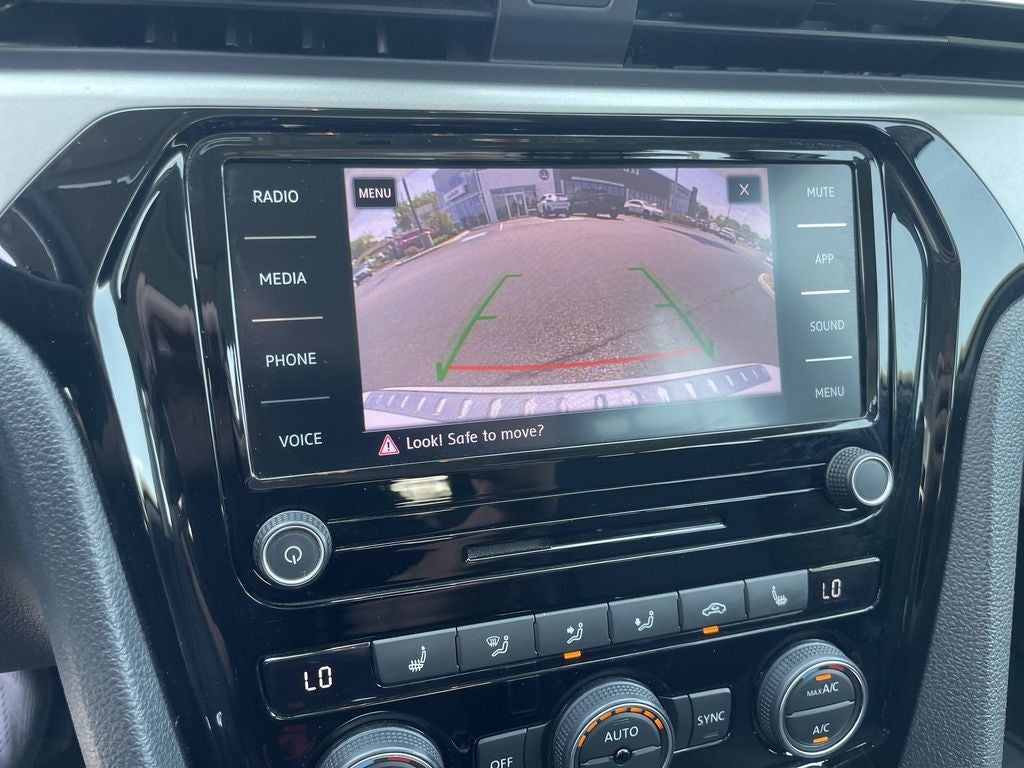 2021 Volkswagen Passat 2.0T SE