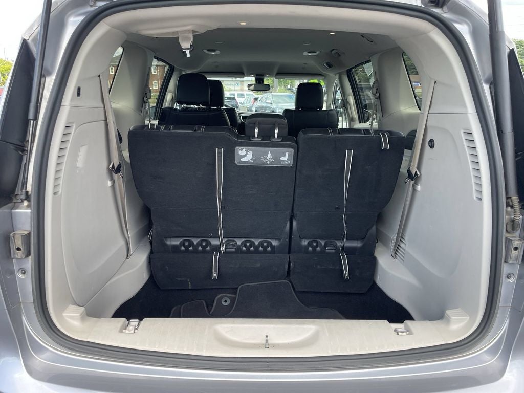 2020 Chrysler Voyager LXI