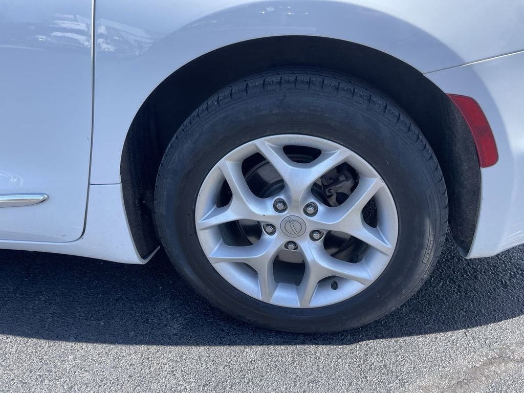2020 Chrysler Pacifica Touring L Plus