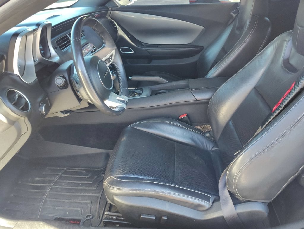 2011 Chevrolet Camaro SS 2SS