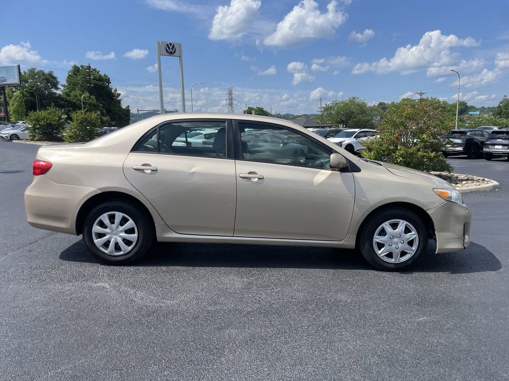 2011 Toyota Corolla LE
