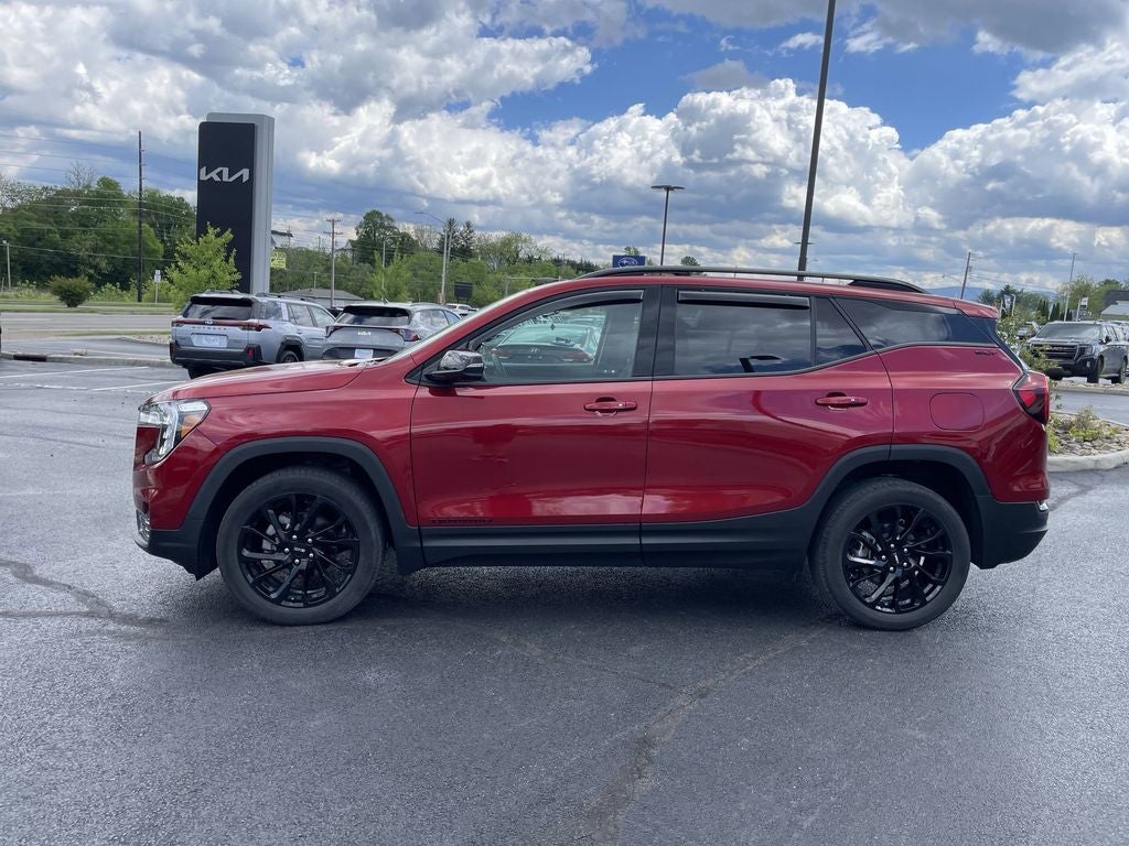 2023 GMC Terrain SLT