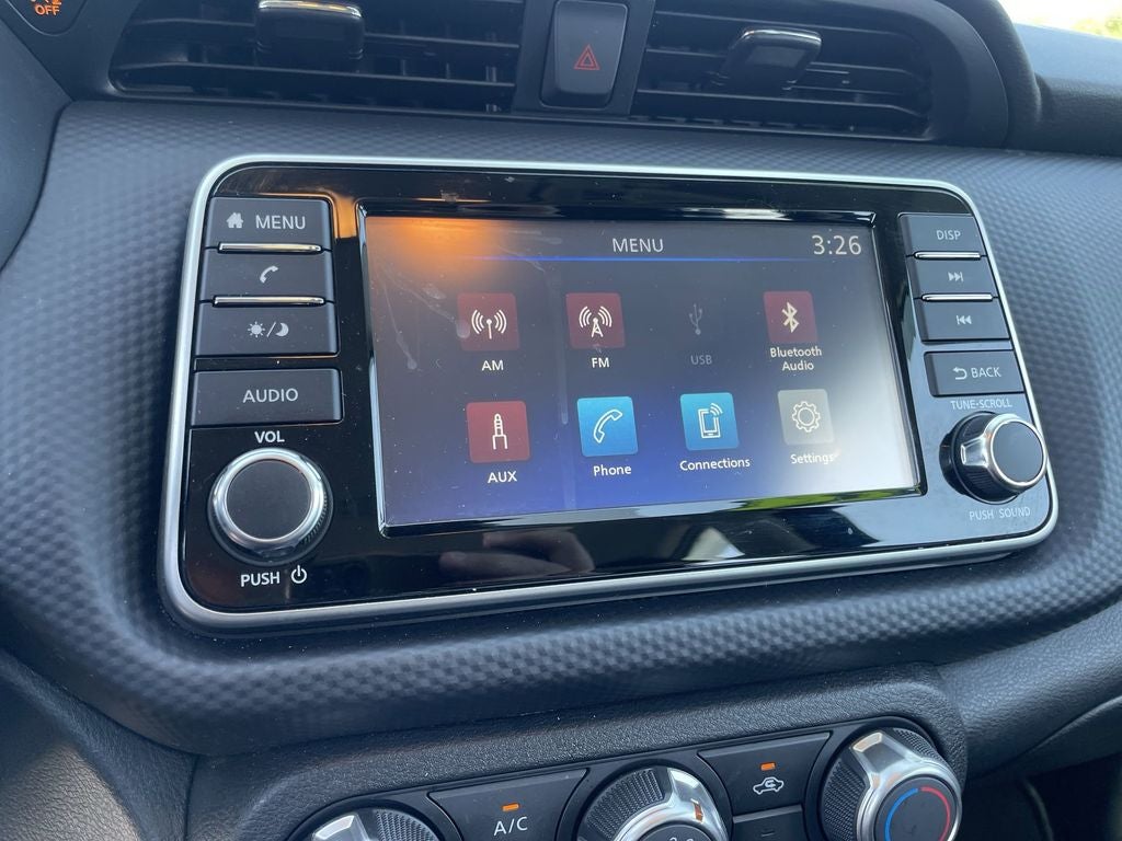 2024 Nissan Kicks S