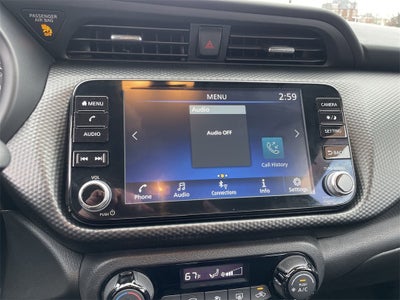 2021 Nissan Kicks SV