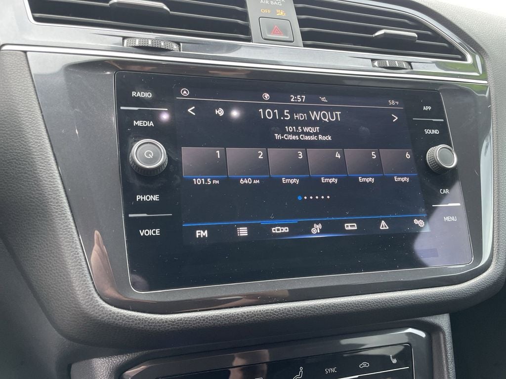 2023 Volkswagen Tiguan 2.0T SE