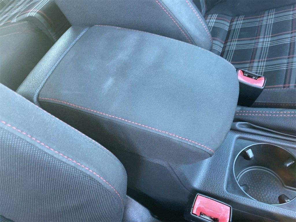 2015 Volkswagen Golf GTI 2.0T S