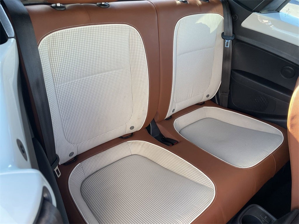 2015 Volkswagen Beetle 1.8T Classic