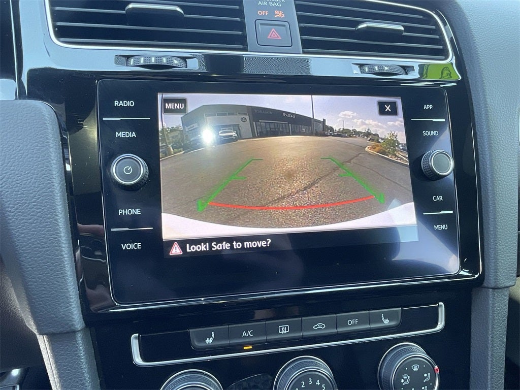 2019 Volkswagen Golf GTI 2.0T SE