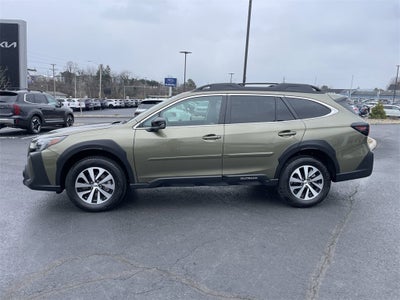 2025 Subaru Outback Premium