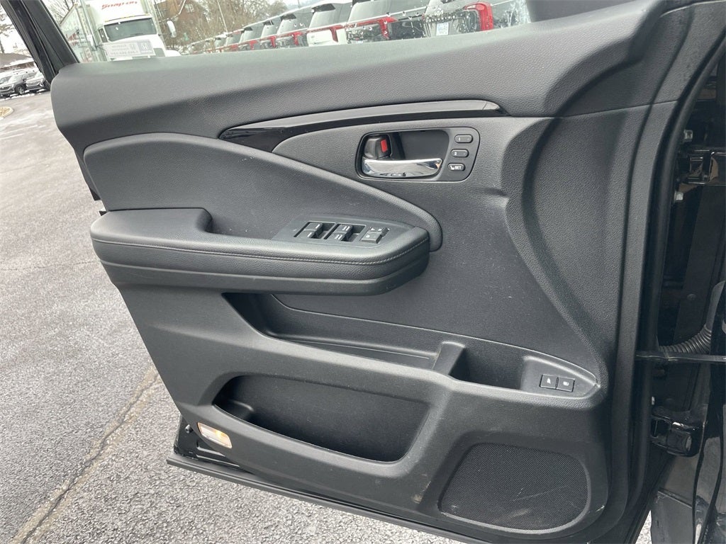 2022 Honda Pilot Touring 7 Passenger