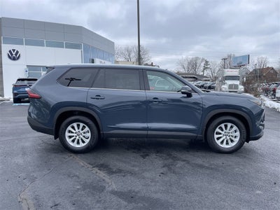 2025 Toyota Grand Highlander XLE