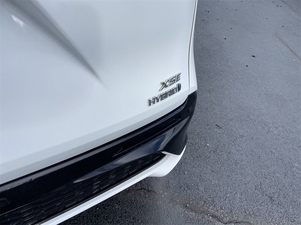2022 Toyota Sienna XSE 7 Passenger
