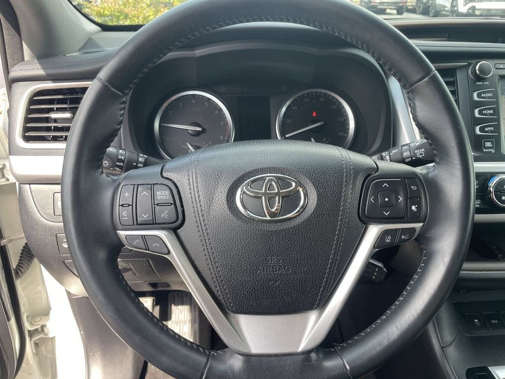 2017 Toyota Highlander Limited