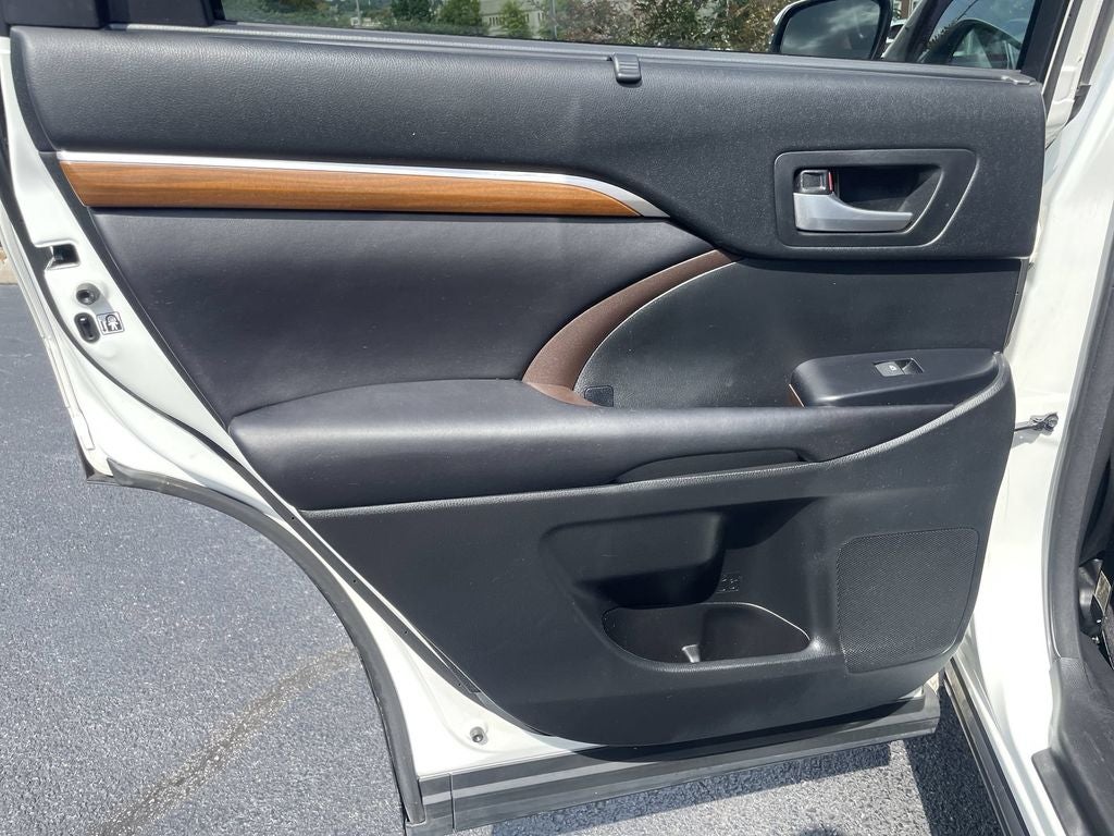 2017 Toyota Highlander Limited