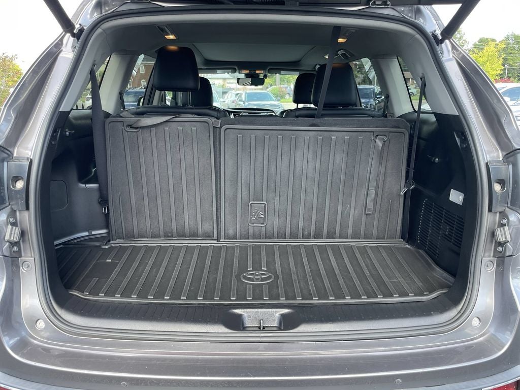 2019 Toyota Highlander Limited Platinum