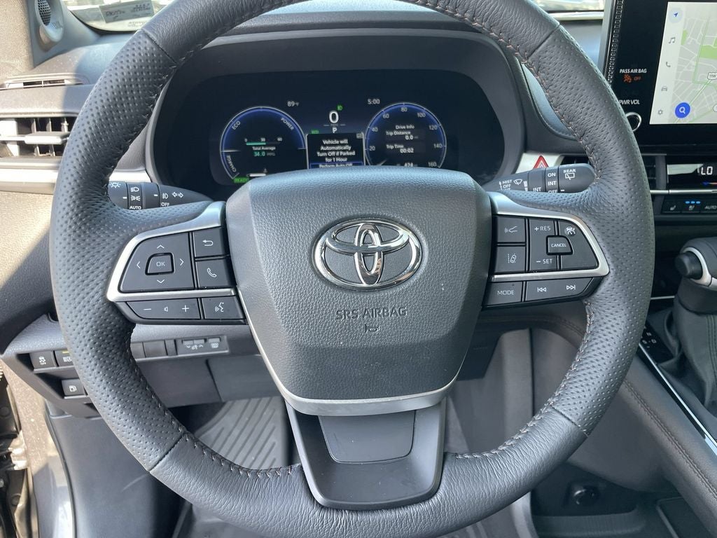 2025 Toyota Sienna Limited 7 Passenger