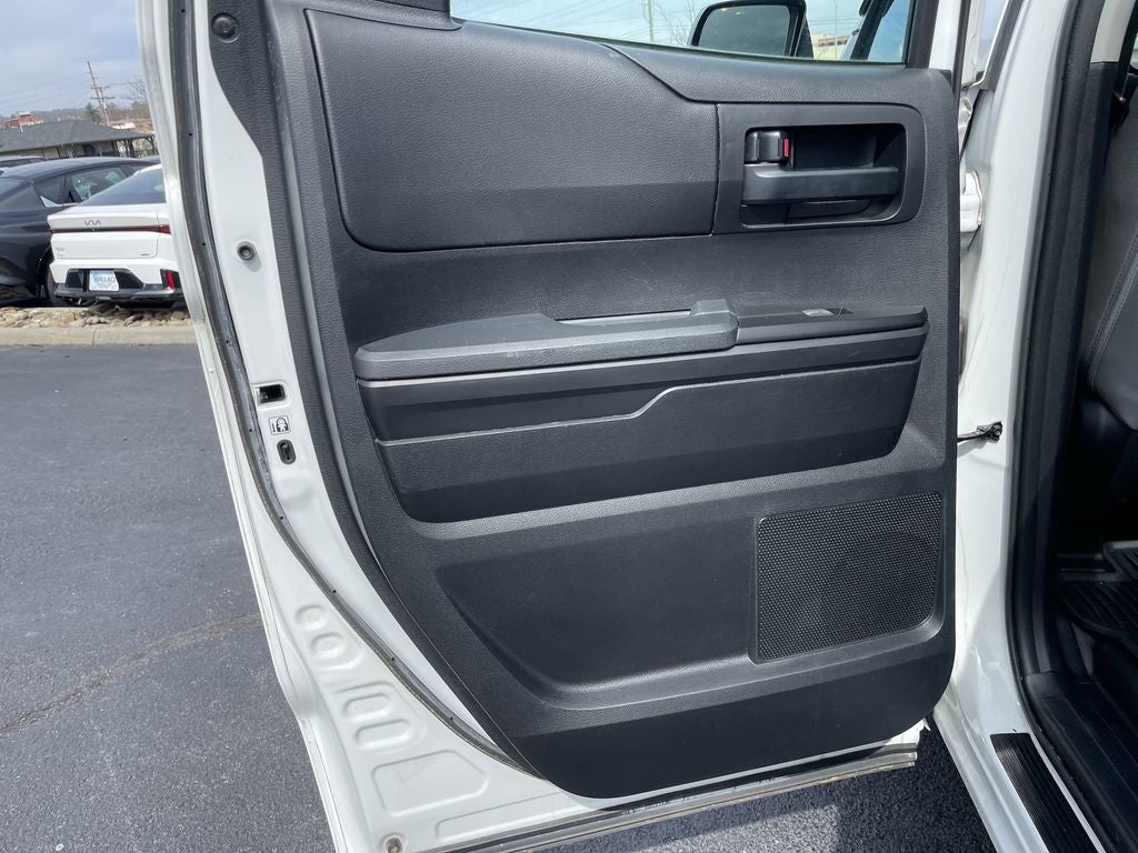 2017 Toyota Tundra SR