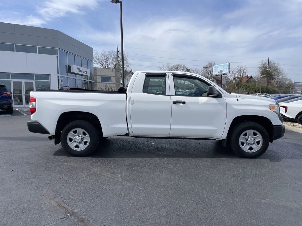2017 Toyota Tundra SR